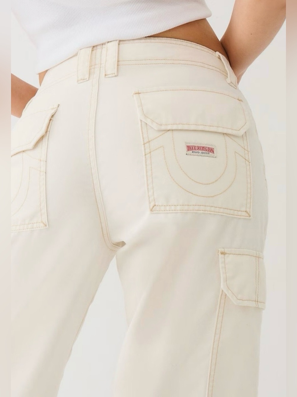 NWT True Religion Women's winter white Straight-Leg military Cargo pant size 27